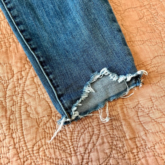Kut from the Kloth Blue Ankle Cropped Jeans with Distressed Hem - Picture 3 of 6